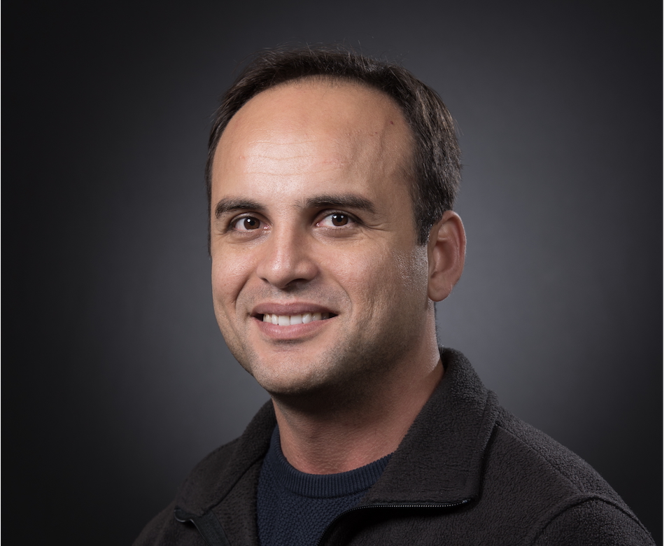 Prof. Emre Araci